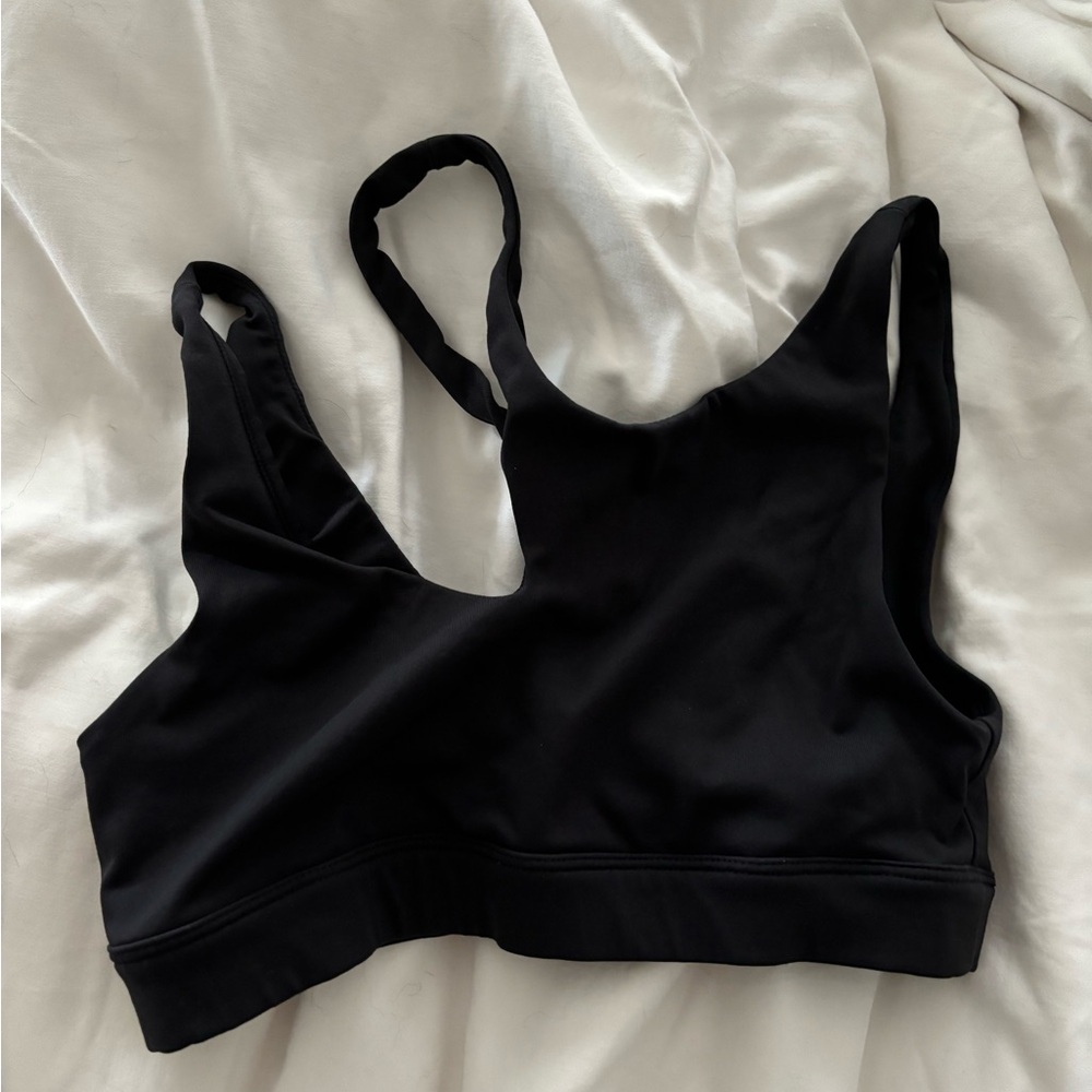 Alo Peak Bra